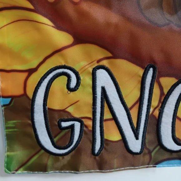 NWT textured "No Place Like Gnome" flag - Picture 4 of 7